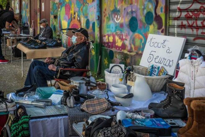 Discover the Famous Flea Market of Vanves in Paris - 14TH - What to Expect