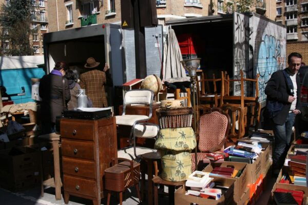 Discover the Famous Flea Market of Vanves in Paris - 14TH - Tips for Visitors
