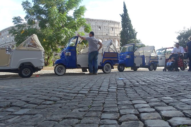 Discover the Famous Seven Hills of Rome With the Calessino Bee - Delving Into the Third Hill: Quirinal Hill