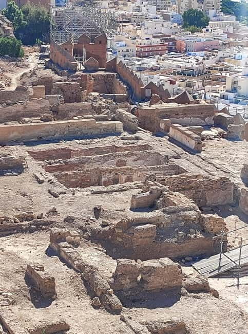 Discover the fascinating Alcazaba: History and unique views - Exploring the Alcazaba: An Authentic Dive into Almeria’s Past