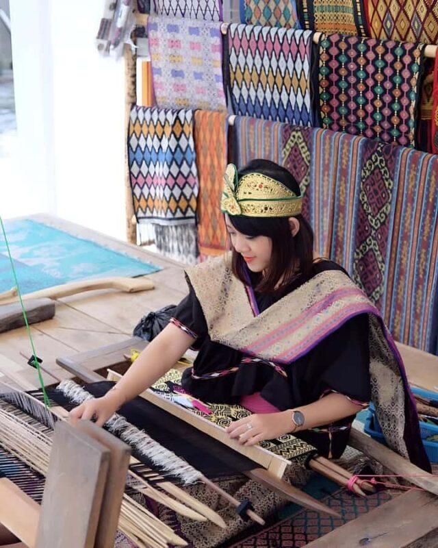 Discover the Heart of Lombok: An Authentic Sasak Tour - The Sum Up