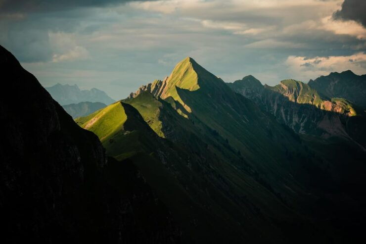 Discover the Hidden Gems of Interlaken Through Your Lens - Experience Highlights