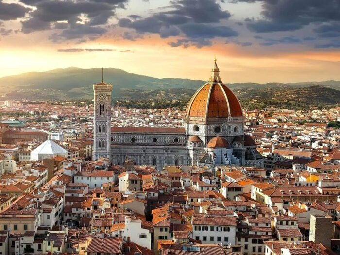 Discover the History of Florence: City Walking Tour - Frequently Asked Questions
