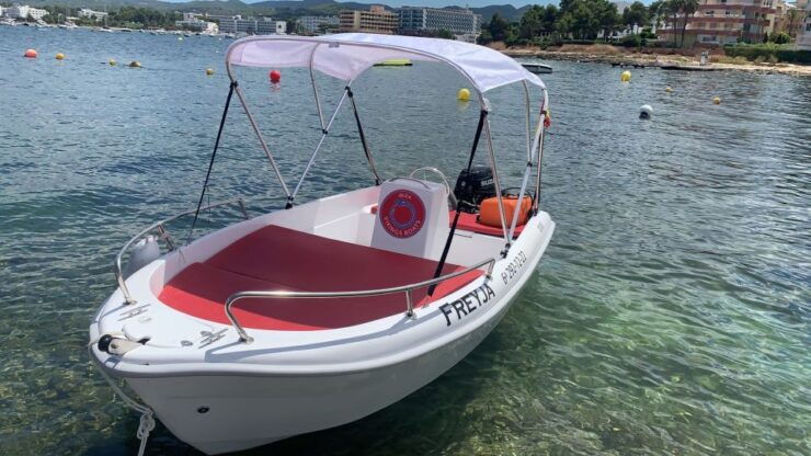 Discover the Ibiza Beaches on a Boat Without License 8H - Experience Highlights