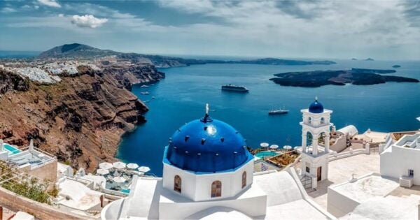 Discover the Most Famous Places on the Island in 5 Hours. - Discovering Pyrgos Village