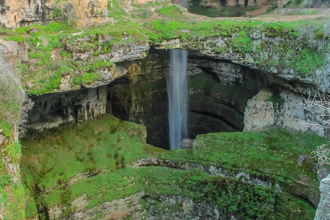 Discover the Natural Beauty of Mount Lebanon - Mount Lebanon: A Natural Wonder