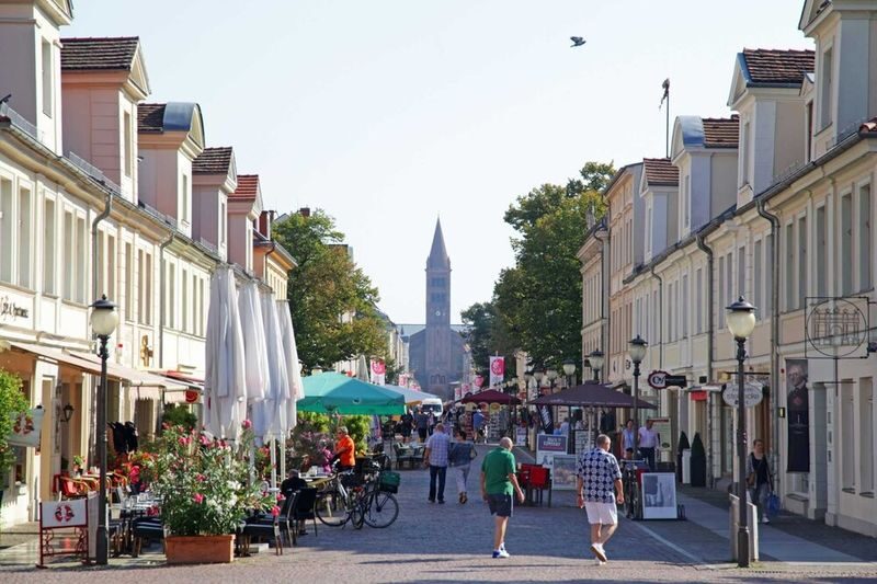 Discover the Potsdam Half-Day Tour from Berlin - The journey from Berlin to Potsdam