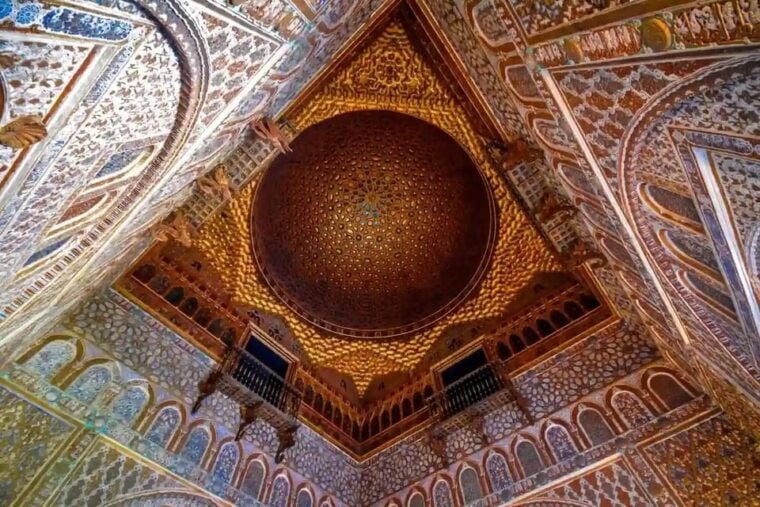 Discover the Real Alcazar of Seville: Access With Local Host - Guided Tour: Uncover the Alcazars Fascinating Secrets
