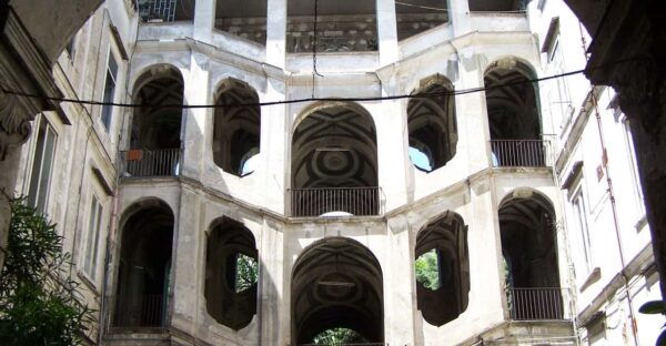 Discover the Rione Sanitá With Insolitaguida - Accessibility Features