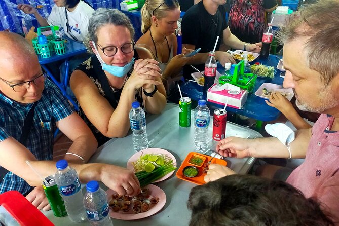 Discover the Secrets of Chinatown Walking Tour With Food Tasting - The Sum Up