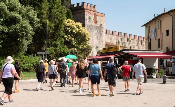 Discover the Wonder of Pisa From Livorno With Optional Tower - Leaning Tower: Admire From Above