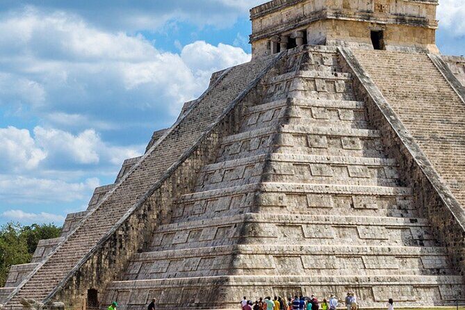 Discover Tour Chichen Itzá Plus (Cenote & Valladolid) from Cancun - Good To Know