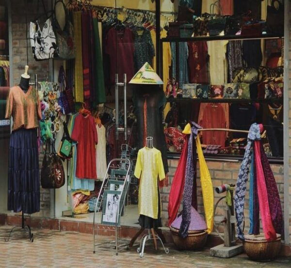 Discover Traditional Silk Process in Hoi An Silk Village - Tips for Your Visit