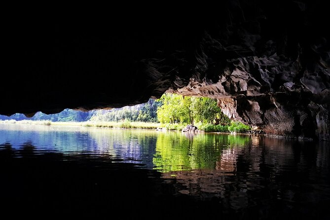 Discover Trang An Natural World Heritage, Bich Dong Pagoda, Cycling Day Tour - Visit Bich Dong Pagoda and Cycle Countryside Trails