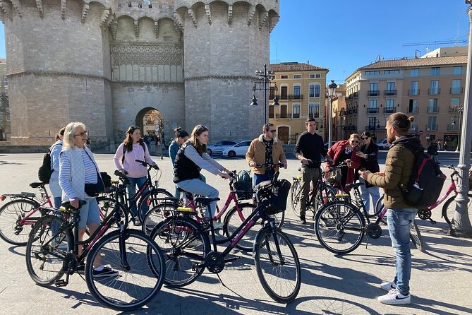 Discover Valencia Bike Tour - City Center Meeting Point - Customer Testimonials and Personal Experiences