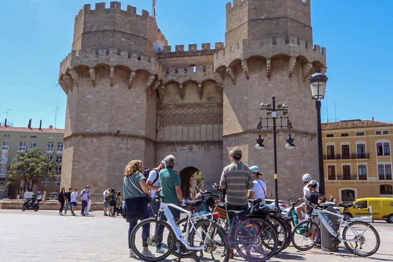Discover Valencia by bike  Dutch-speaking tour - Practical Details & Tips