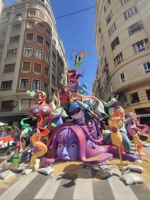 Discover Valencia With a Playful Walking Tour!2 - Good To Know