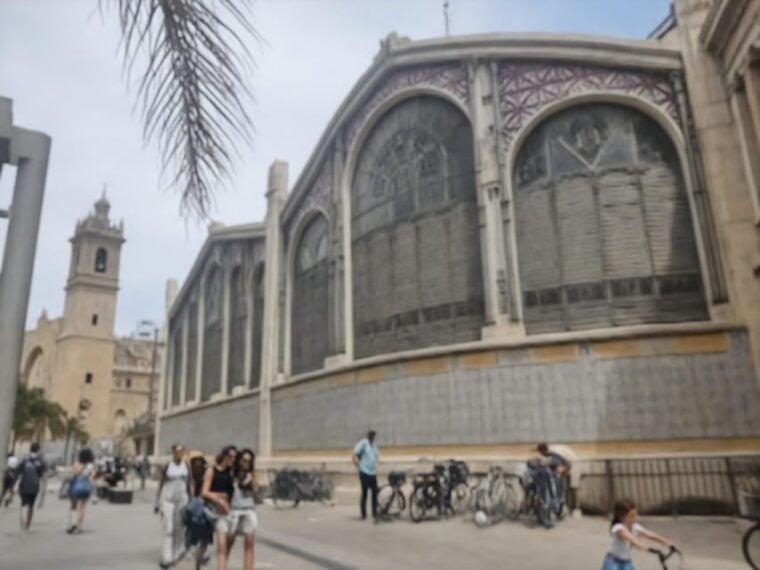 Discover Valencia With a Playful Walking Tour!2 - Customer Experiences and Feedback