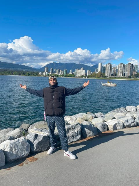 Discover Vancouver: Private Bike Tour in French/English - Safety and Equipment