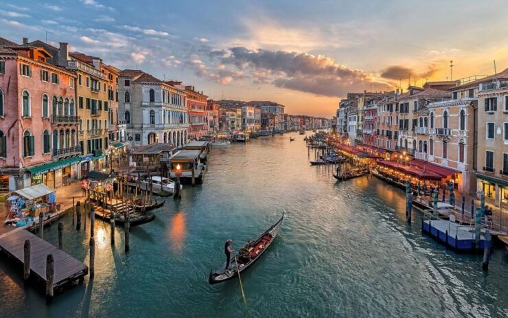 Discover Venice - Morning Walking Tour and Gondola - Inclusions and Itineraries