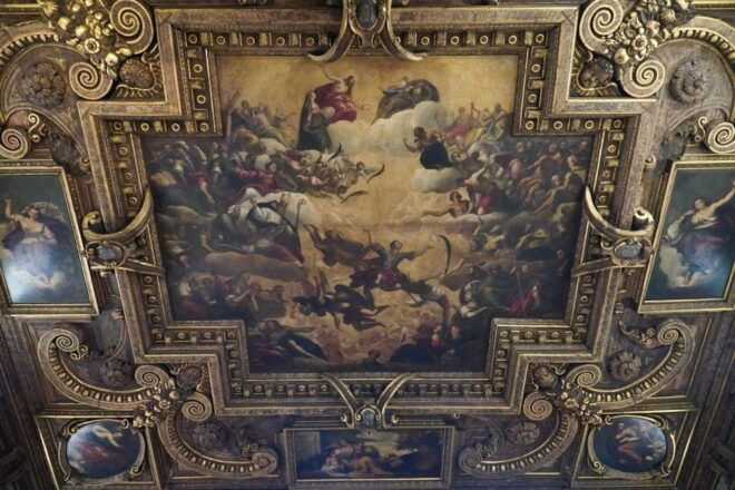 Discover Venices Splendor: A Historical In-App Audio Tour - Directions