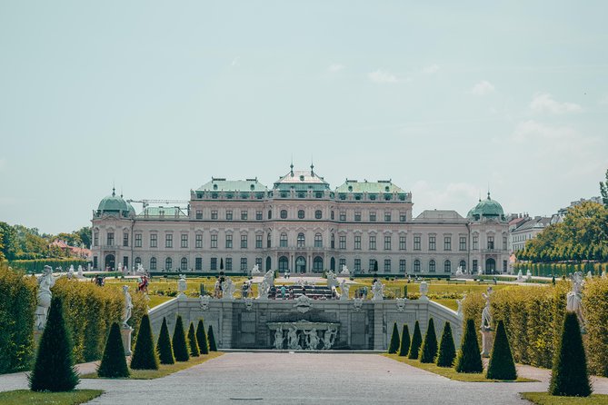 Discover Vienna'S Most Photogenic Spots With a Local - Charming Streets and Hidden Alleys