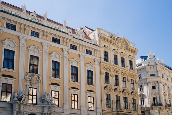 Discover Vienna'S Most Photogenic Spots With a Local - Iconic Cafes and Restaurants