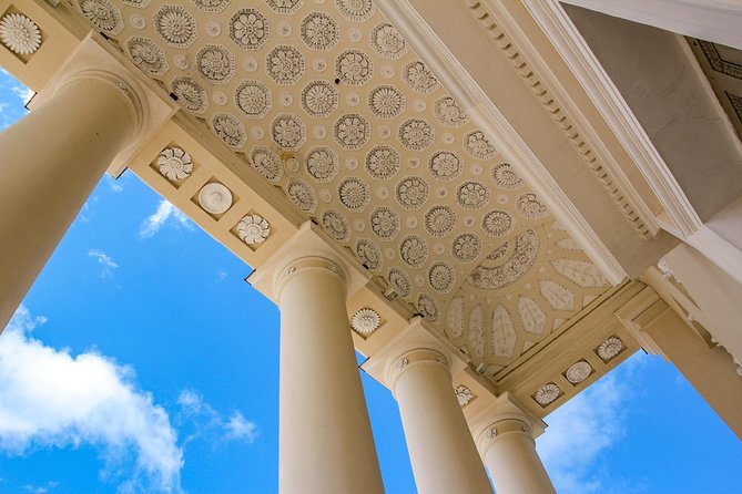 Discover Vilnius' Most Photogenic Spots With a Local - Local Guide Expertise