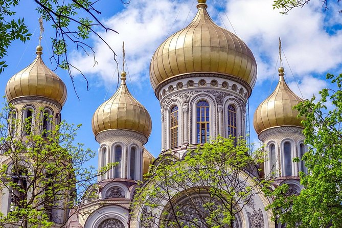 Discover Vilnius' Most Photogenic Spots With a Local - Iconic Landmarks Revealed