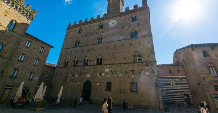 Discover Volterra With Licensed Tour Guide - Good To Know