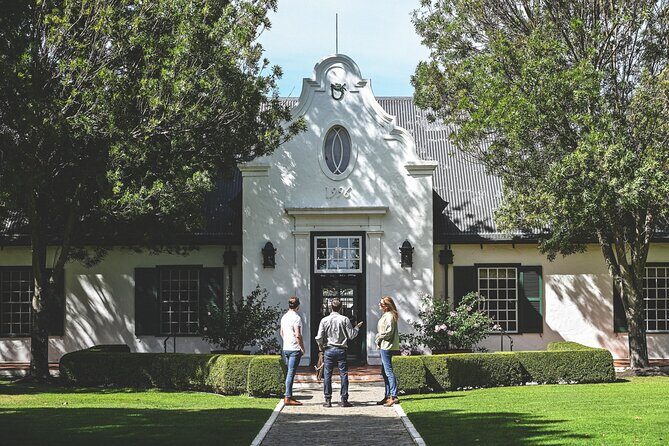 Discover Voyager Tour and Seasonal Lunch - Transportation and Practicalities  