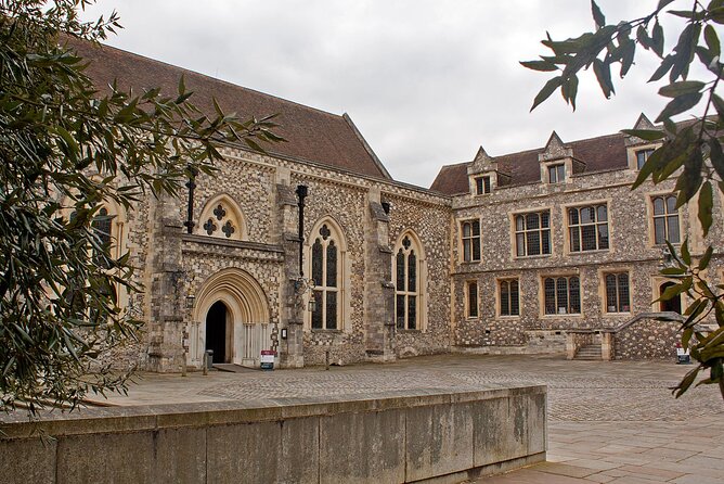 Discover Winchester and Southampton Medieval Cities on a Private Tour - Uncovering Hidden Gems and Local Stories
