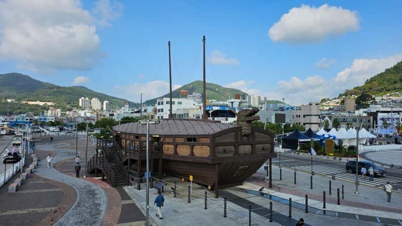 Discover Yeosu: 2-Hour Walking Tour - Good To Know