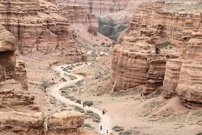 Discovering 6 Stunning Sights on Private Tour of Charyn Canyon - Good To Know