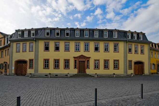 Discovering Goethe: Private Guided Walking Tour - Historical Context