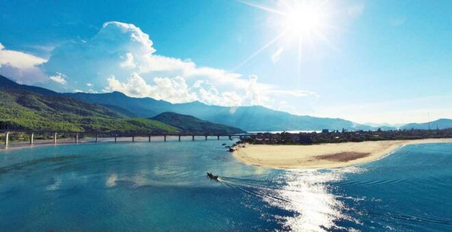 Discovering Hue - The Ancient City and Visit Hai Van Pass - Discovering the Imperial City