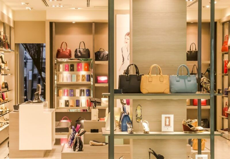 Discovering Milan's fashion soul - The Practical Side: Price, Group, and Duration