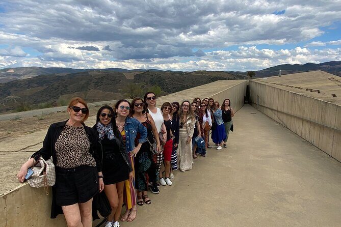 Discovering Sintra, Roca and Cascais: Wealth of Palaces and Ocean - Who Is This Tour Best For?