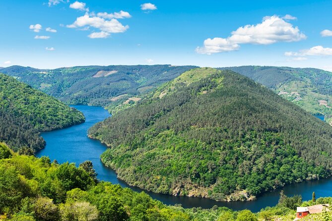 Discovering the Beauty of Ribeira Sacra: A Private Tour - Admiring the Architectural Marvels of Ribeira Sacra