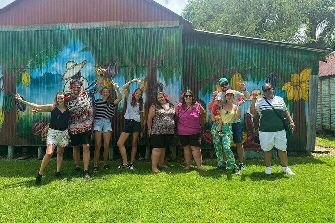 Discovery DE the real Dominican Republic EN small committee. - Starting Off at the Basilica Cathedral of Our Lady of High Grace