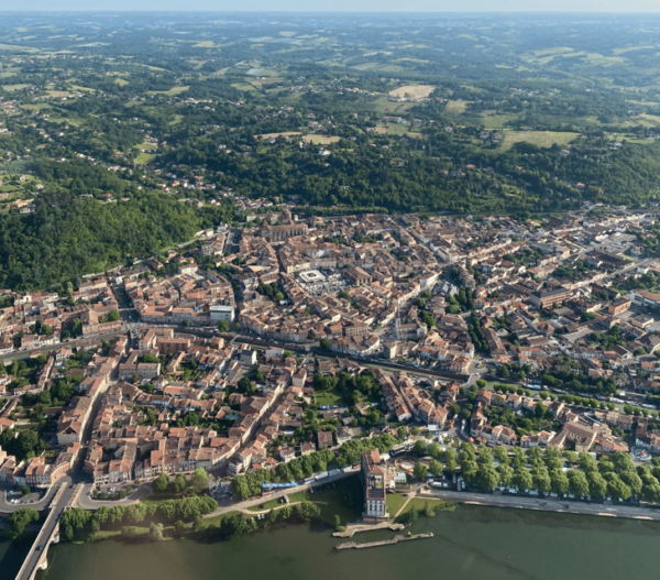 Discovery Flight in Autogyro in Occitanie - Exploring Tarn-et-Garonne Landscapes