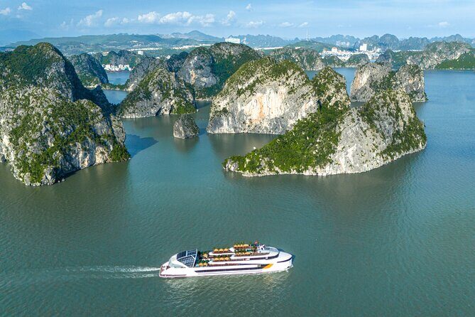 Discovery Ha Long Bay - Luxury One Day Cruise from Old Quarter - Full Review of the Ha Long Bay Luxury Day Cruise