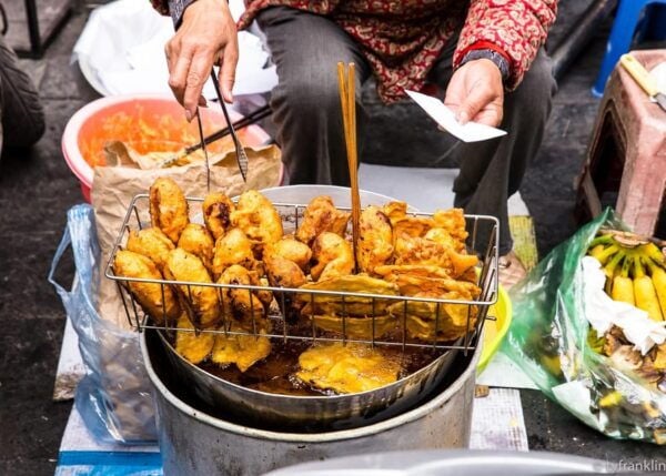 Discovery Hanoi Via Street Food Tour With Tour Guide - Booking Information