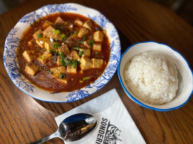 Discovery more Kunming evening Food Tour with Local Guide - Good To Know