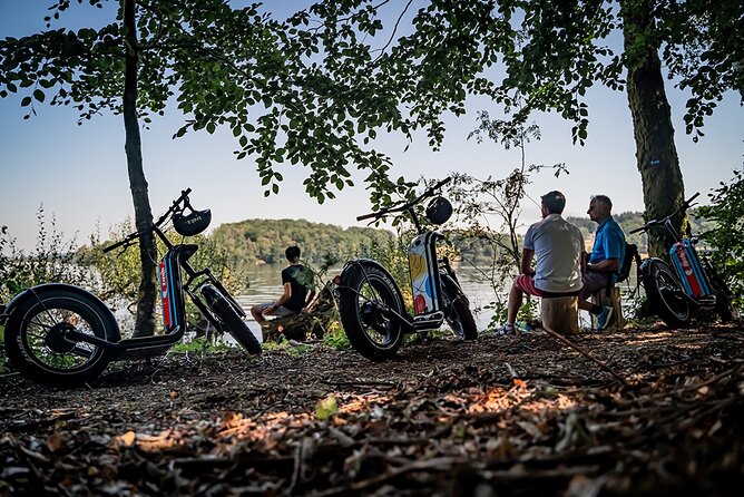 Discovery of the Island of Vassiviere by Electric Scooter - Exploring Lake Vassivière