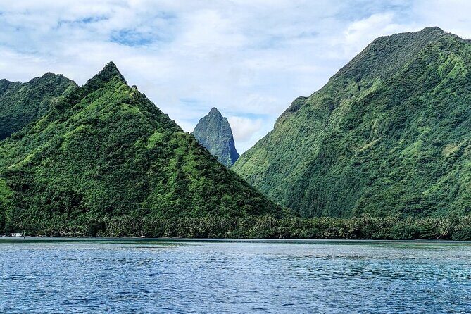 Discovery of the Tahiti Teahupo'o Jurassic Tour peninsula - Good To Know