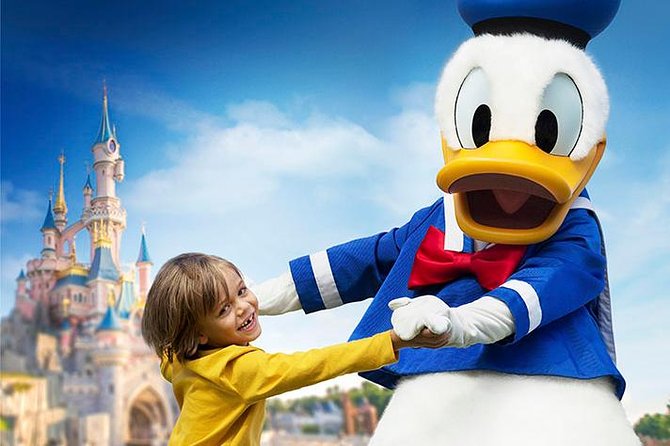 Disneyland Paris 1 Day Ticket With Transport From Paris - Common Questions