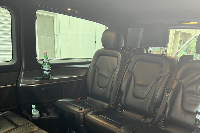 Disneyland Paris CDG ORLY Airport Transfer - Included Services