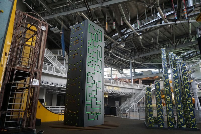 District 21 in IOI City Mall Putrajaya Ticket - Free fall, trampolines and the Maze