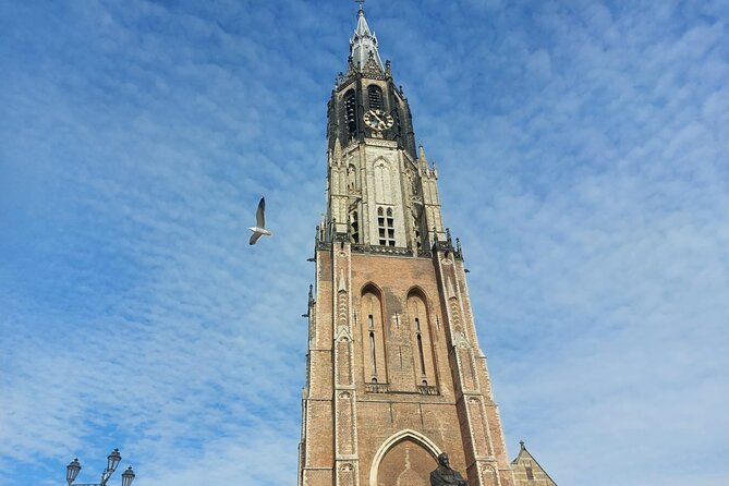 Dive Into Delfts Golden Century With a Private Local Guide - Tour Highlights and Itinerary